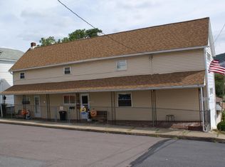 82 Nicholson St, Wilkes Barre, PA 18702