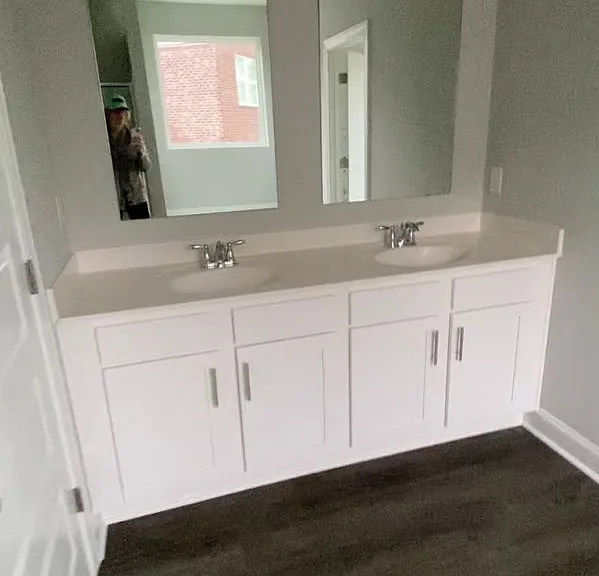 1620 Rosemary Park — Photo 5