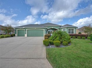 1966 Lake Ridge Dr, The Villages, FL 32162