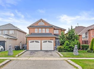 7090 Terragar Blvd, Mississauga, ON L5N 7N2