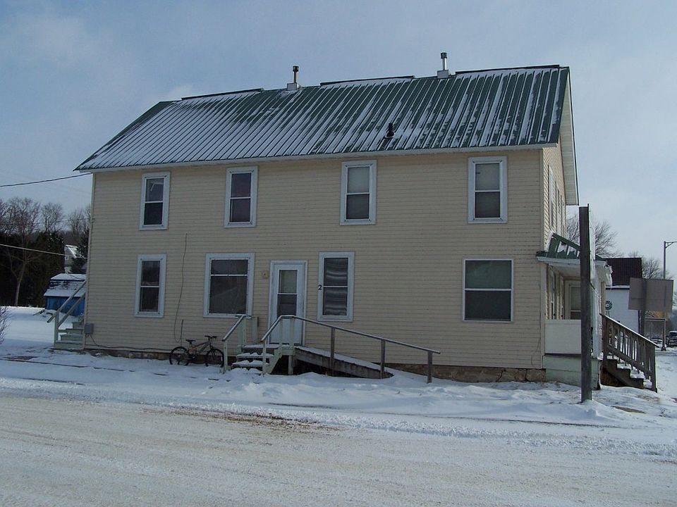 2nd image of 102 E. Main St