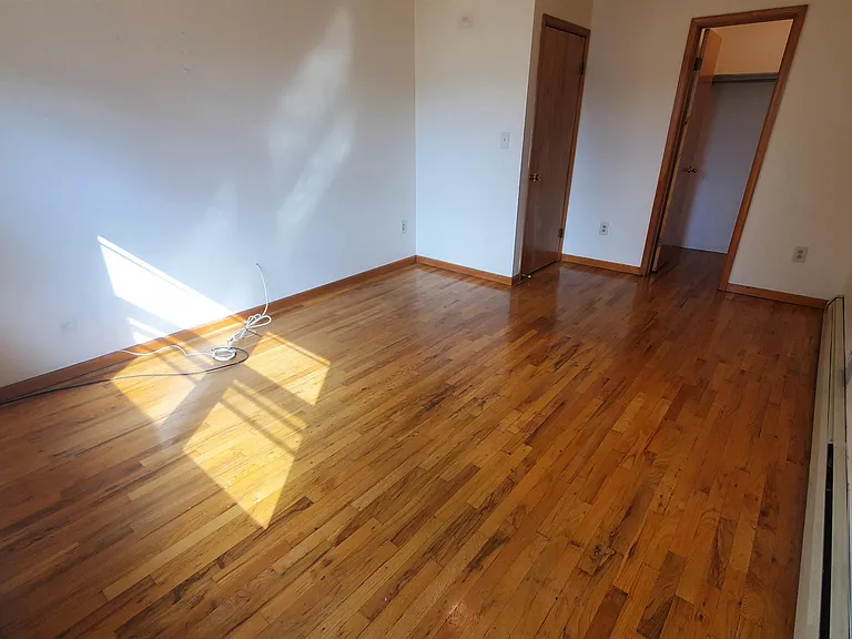 81 Prospect Ave — Photo 30