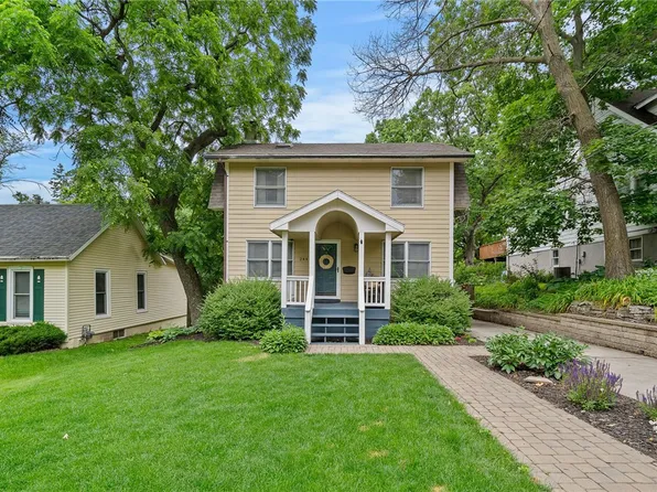 244 56th St, Des Moines, IA 50312