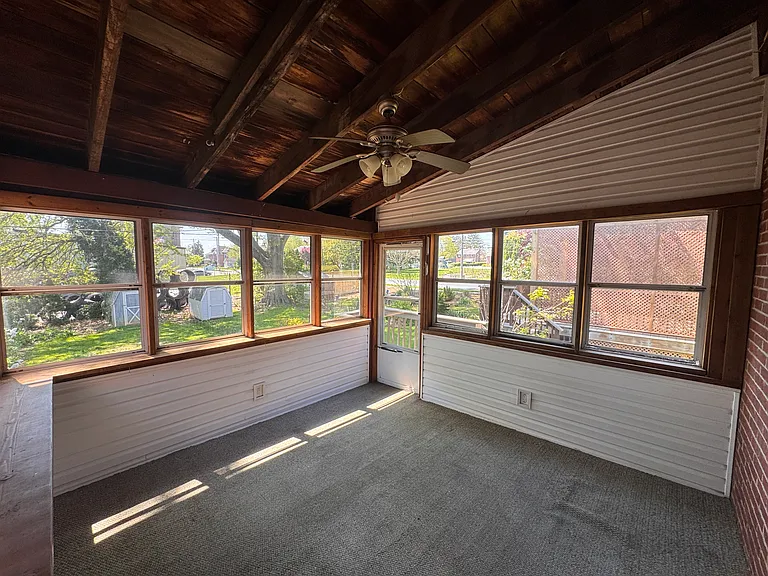 863 Fountain Ave — Photo 11