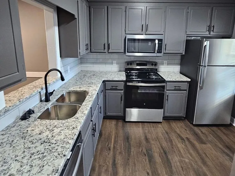3810 Chase Rd NW — Photo 2