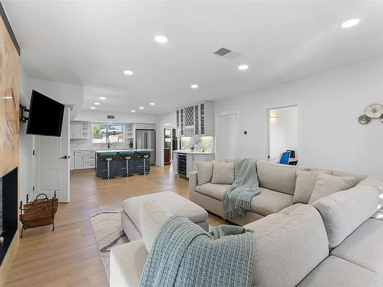 7100 Park St S — Photo 22