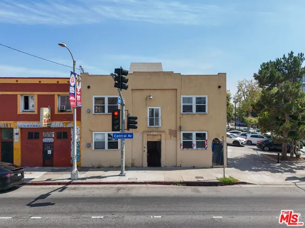 3232 S Central Ave, Los Angeles, CA 90011
