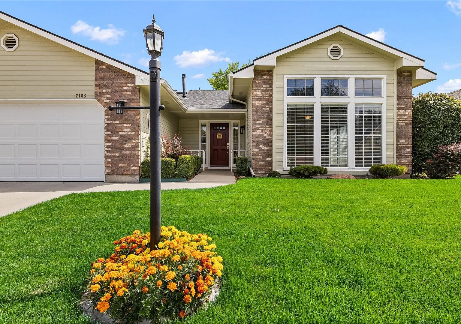 Spacious 3-Bedroom Meridian Home with Two Living Areas & EV Charging — Photo 3