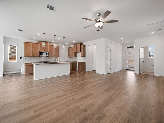 3rd image of 15602 Nola Ct