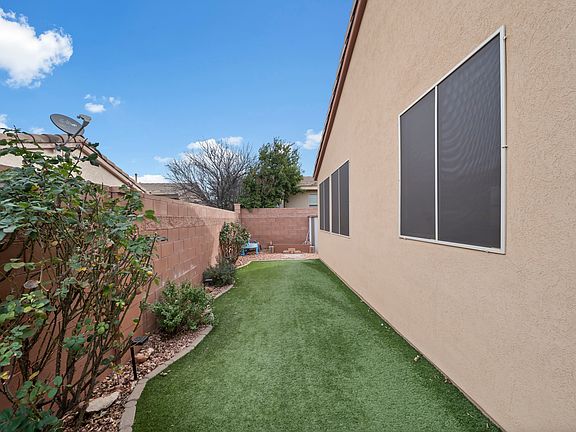 4th image of 3315 E Silver Sky Dr