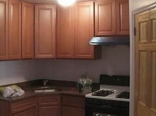 417 Bay Ridge Pkwy, Brooklyn, NY 11209