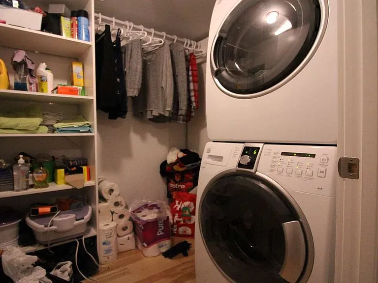 37 Cumberland St S #103 — Photo 14
