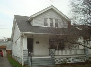 9723 Robinson Ave, Garfield Heights, OH 44125