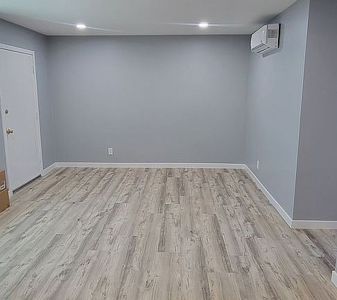 4th image of 3960 Kansas St APT 7