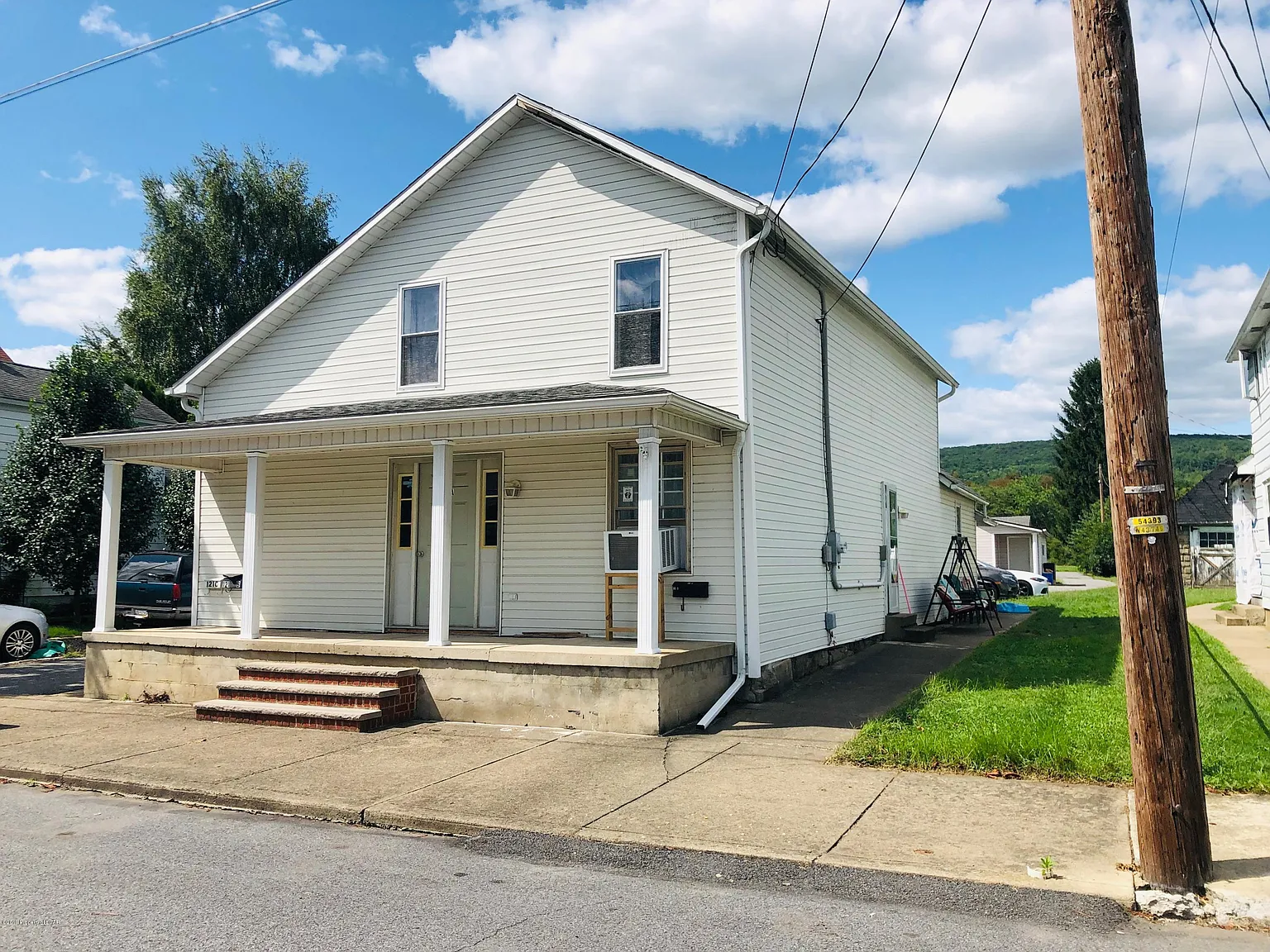 121 Chittenden St photo 1