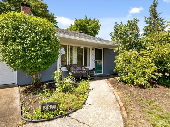 8610 Briggs Lane SW, Lakewood, WA 98498