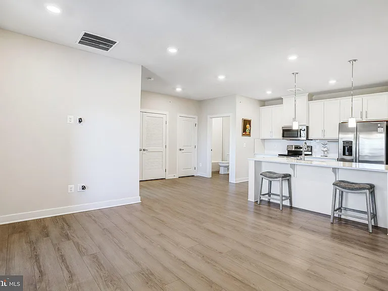 12850 Mosaic Park Way #2 — Photo 8