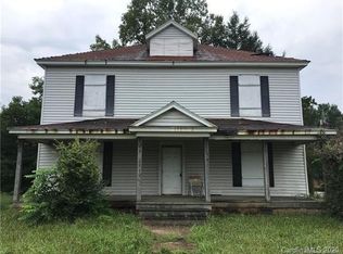 773 2nd Ave SW, Hickory, NC 28602