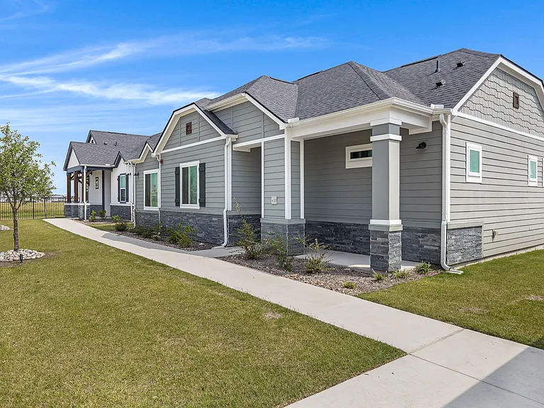 Avilla Oakridge - Houses for Rent — Photo 18