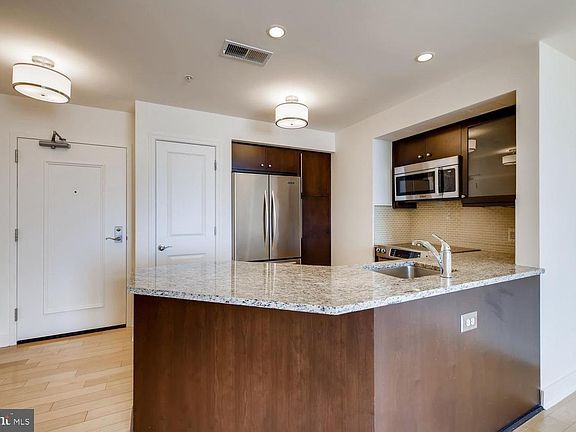 Kitchen with Pantry and Closet
