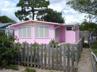 570 Blackburn St, Englewood, FL 34223