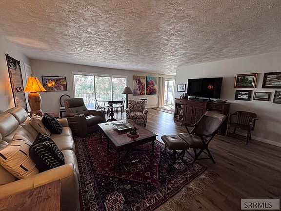 3rd image of 1780 Balboa Dr APT F