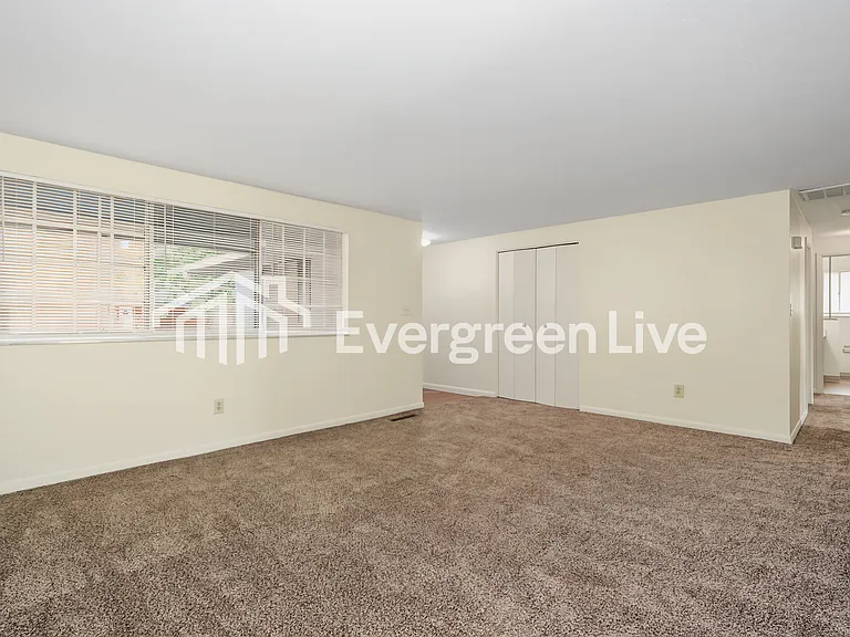 3682 Paris Blvd — Photo 4