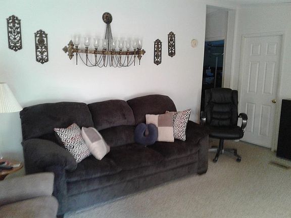 3rd image of 108 Almond Ct