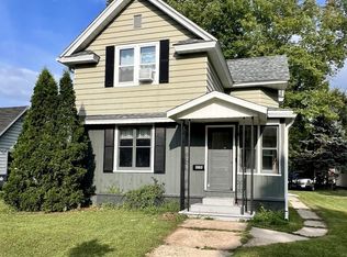 618 S Lafayette St, Shawano, WI 54166