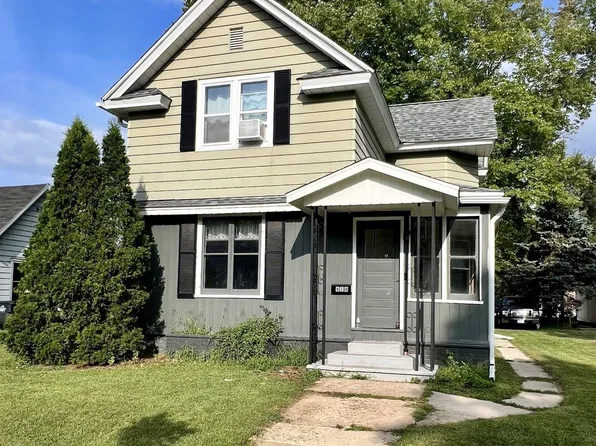 618 S Lafayette St, Shawano, WI 54166