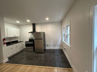 1384-1388 W 83rd St #203, Cleveland, OH