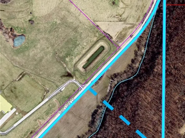 10701 Sam Clark Ln, Kansas City, KS 66109