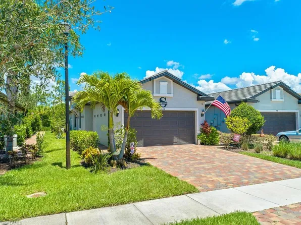 7714 Jacaranda LN, NAPLES, FL 34114