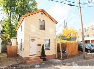 46 Pond St, Waterbury, CT 06706