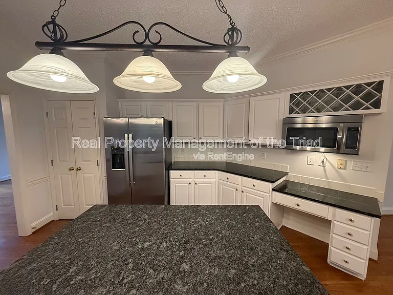 4210 Shoal Creek Dr — Photo 7
