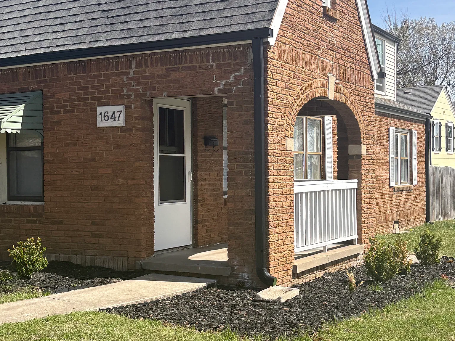1 bed, 1000 sqft, $1,000 — Photo 3