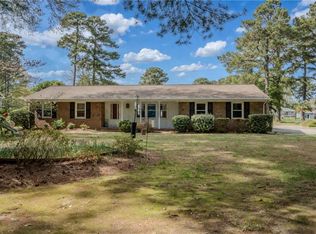 8335 Little England Rd, Hayes, VA 23072