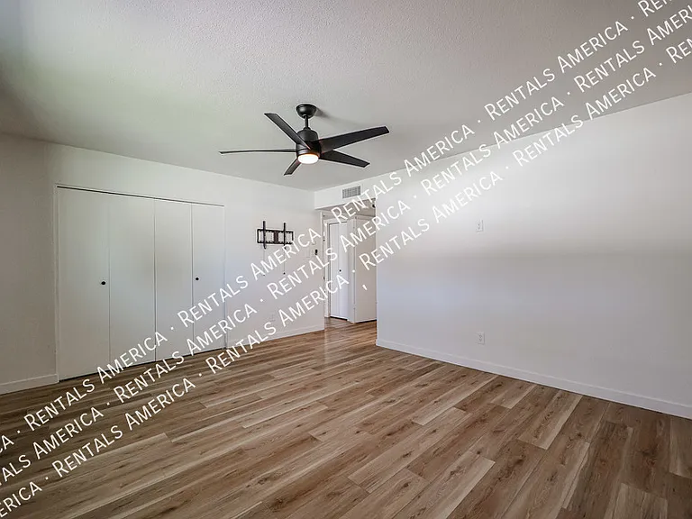 1430 E Bell De Mar Dr — Photo 21