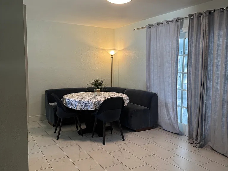 1790 Russell Dr N — Photo 12