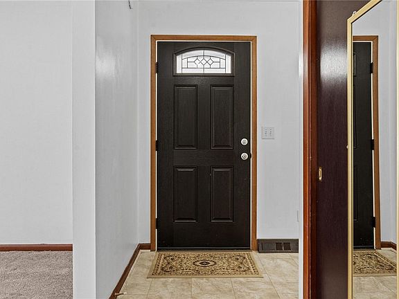 5th image of 1313 Westmoor Dr