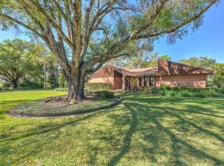 14002 Walden Sheffield Rd, Dover, FL 33527