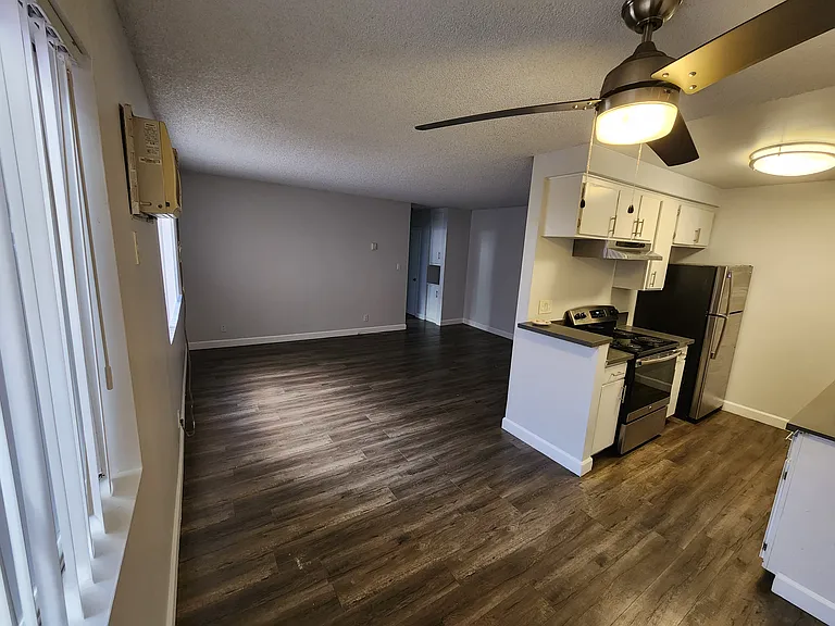 2515 Ocean View Ave #104 — Photo 12