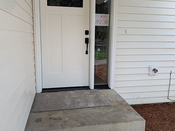 5th image of 12200 NE 103rd Ave