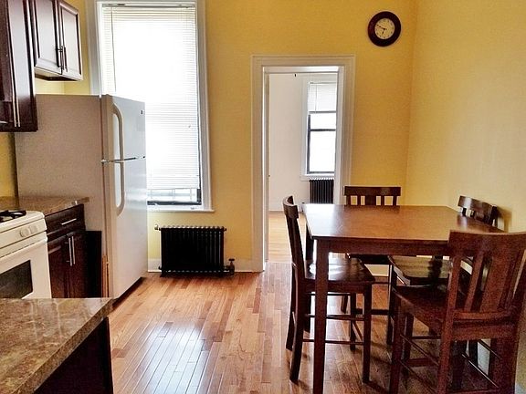 3rd image of 2634 18th St APT 2F