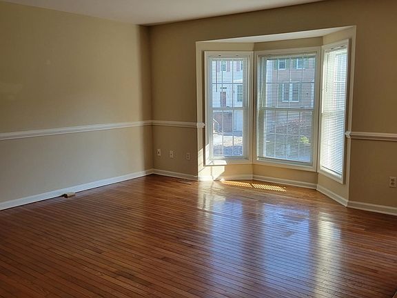 2nd image of 137 Attic Ct