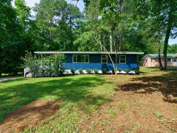 225 Winter Cir, Winterville, GA 30683