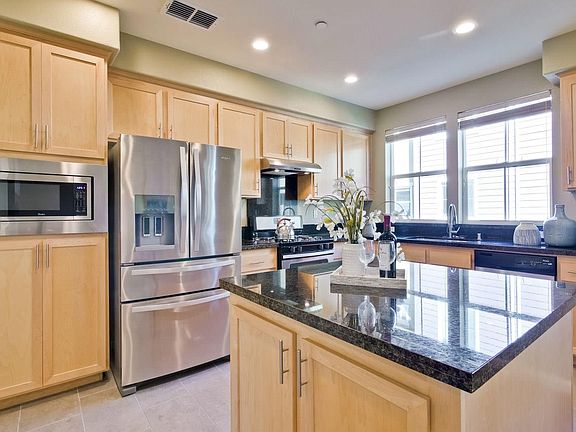 5th image of 1382 Nestwood Way