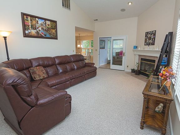 4th image of 3204 Tilbury Dr