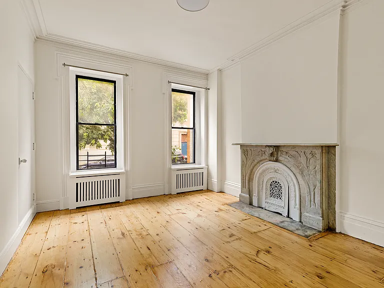 639 Henry St #1 — Photo 2