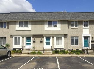 4370 Fifteen Mile Rd, Sterling Heights, MI 48310